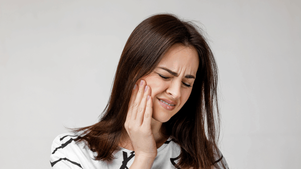 What Causes Sensitive Teeth in Cold Weather